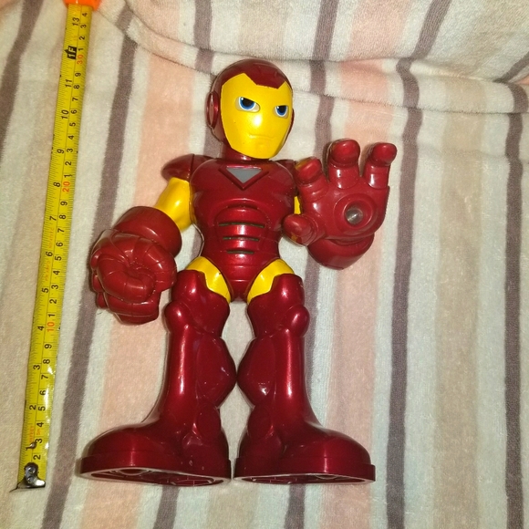 Iron man - Picture 1 of 3